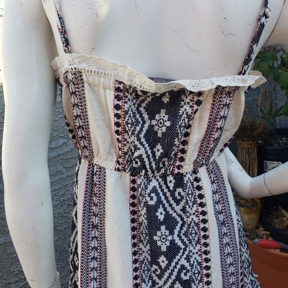 Yessica Robe Fit & Flare Dressβ - Picture 9 of 11